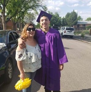 Meet your Posher, Mikhaila